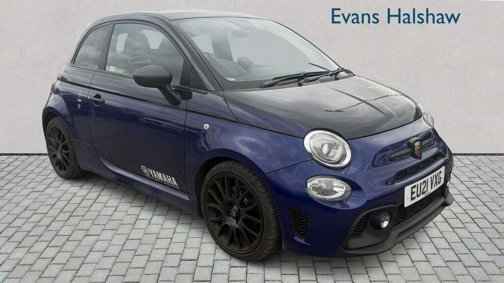 Abarth 595 1.4 T-jet 165 Monster Yamaha 70Th Anniversary Black