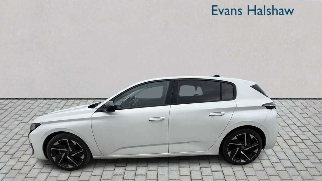 Peugeot 308 1.2 Puretech Allure Premium Eat8 2022 White #4