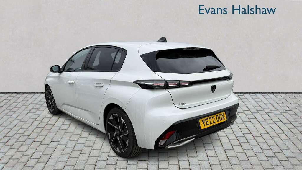 Peugeot 308 1.2 Puretech Allure Premium Eat8 2022 White #5