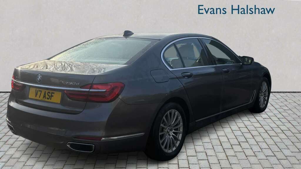 BMW 7 Series 730D Xdrive 2018 SG18OYT Grey #4