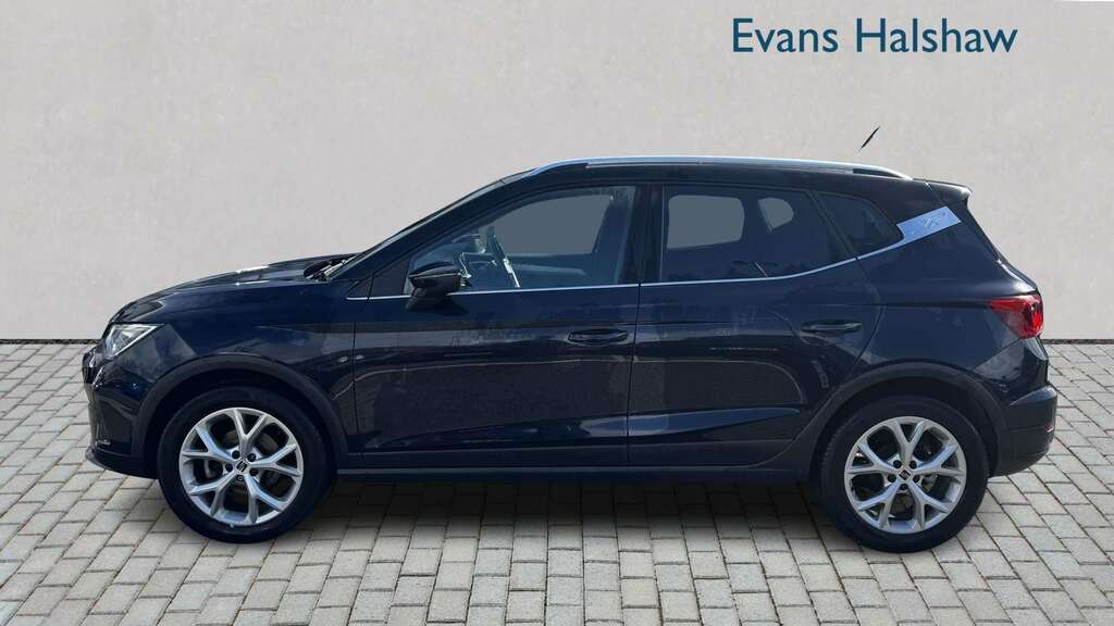 Seat Arona 1.0 Tsi 110 Fr Dsg 2023 EJ72HHX Blue #4