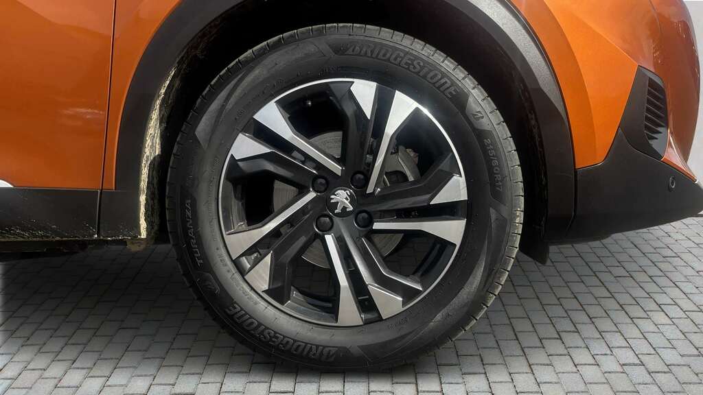 Peugeot 2008 1.2 Puretech 130 Gt 2023 NL23YYG Orange #5
