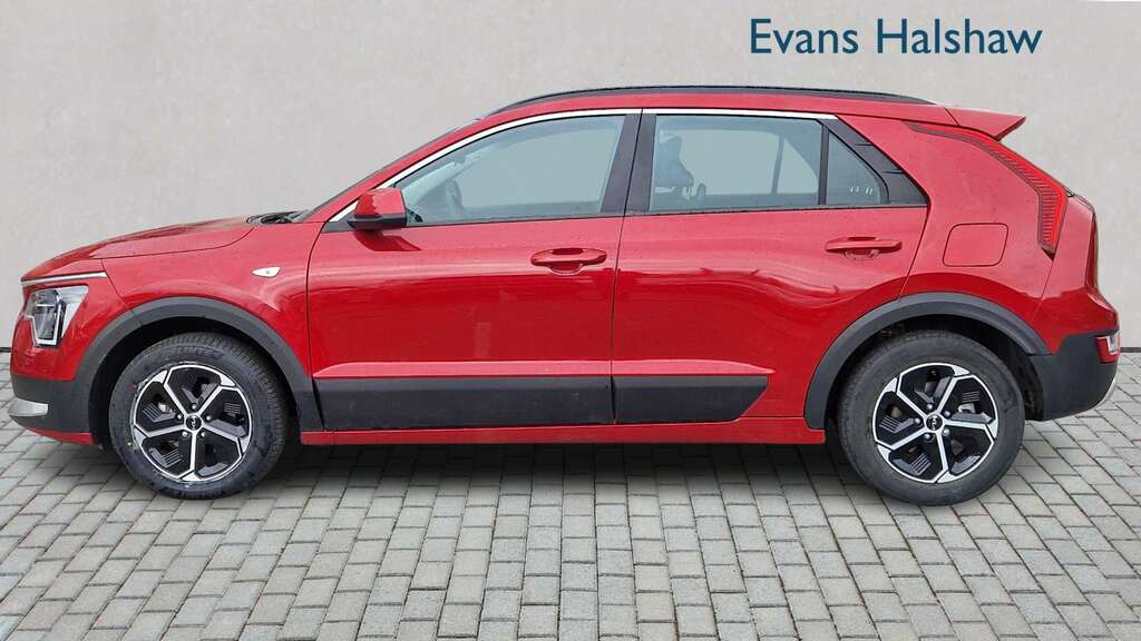 Kia Niro 1.6 Gdi Hybrid 2 Dct 2023 FH23CYA Red #3