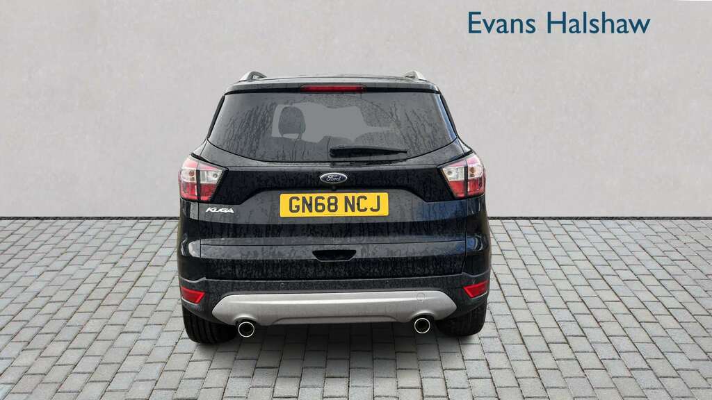 Ford Kuga 2.0 Tdci 180 Titanium 2018 GN68NCJ Black #3