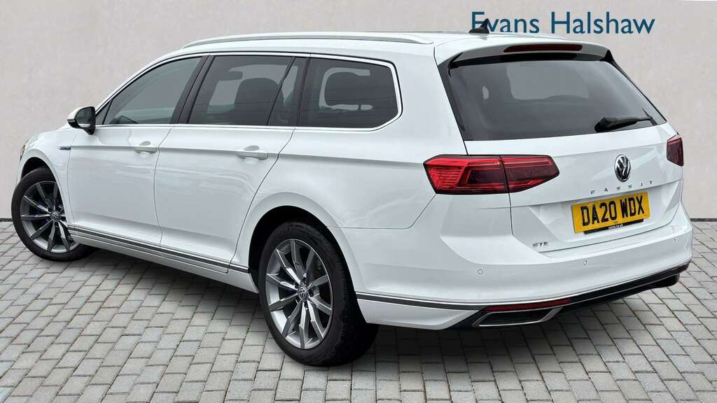 Volkswagen Passat 1.4 Tsi Phev Gte Advance Dsg 2020 White #2