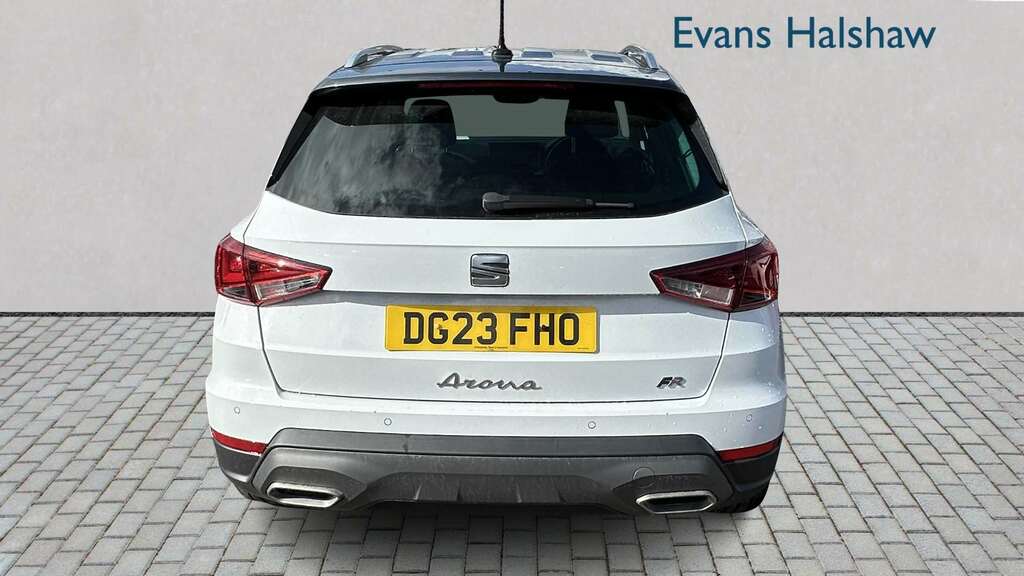 Seat Arona 1.0 Tsi 110 Fr Edition 2023 DG23FHO White #6