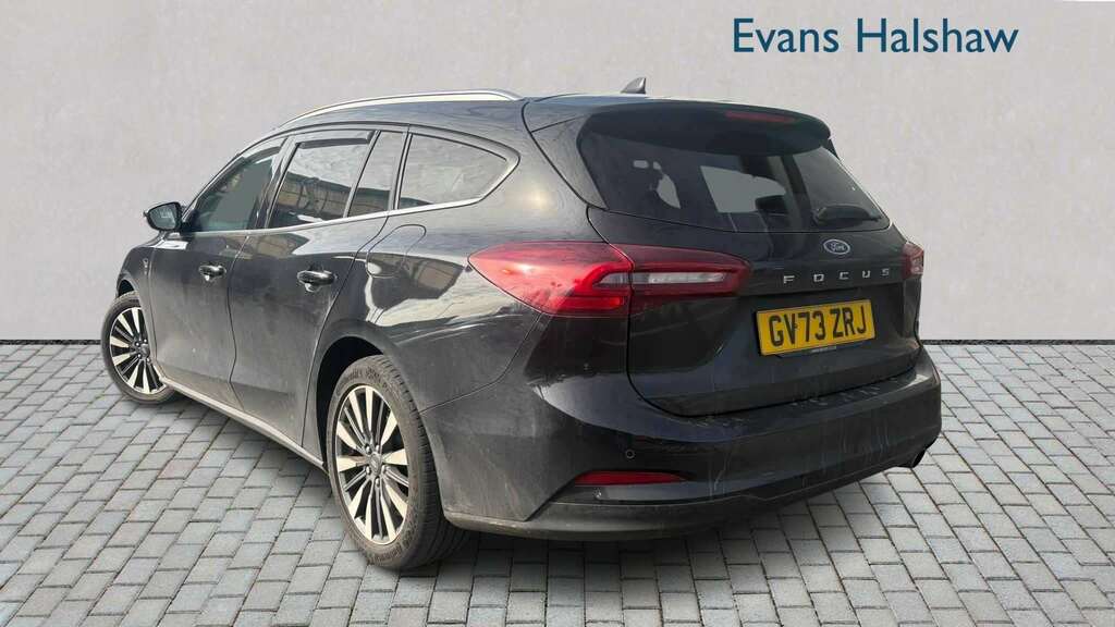 Ford Focus 1.0 Ecoboost Hybrid Mhev 155 Titanium X 2 GV73ZRJ Black #2