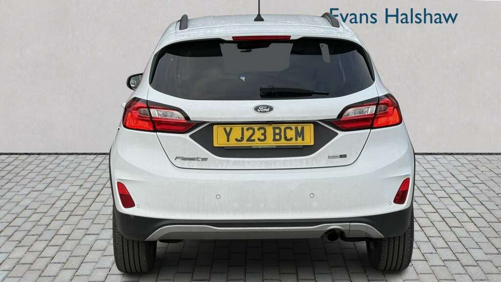 Ford Fiesta 1.0 Ecoboost Hybrid Mhev 125 Active 2023 YJ23BCM White #4