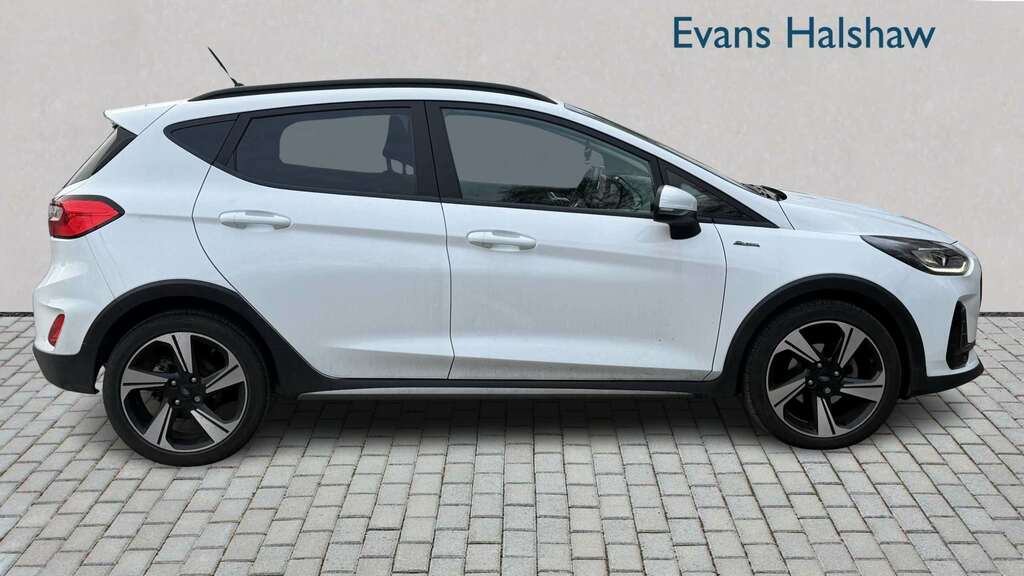 Ford Fiesta 1.0 Ecoboost Hybrid Mhev 125 Active 2023 YJ23BCM White #3