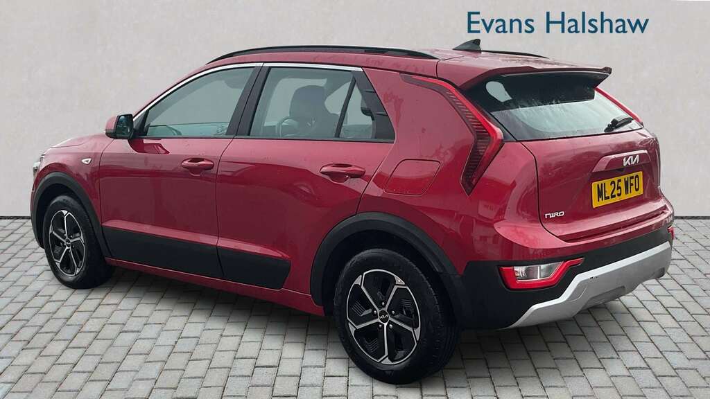 Kia Niro 1.6 Gdi 127 Hybrid 2 Nav Dct 2025 ML25WFO Red #2