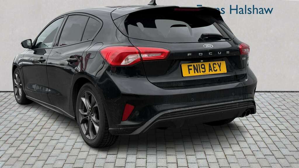 Ford Focus 1.0 Ecoboost 125 St-line 2019 FN19ACY Black #3