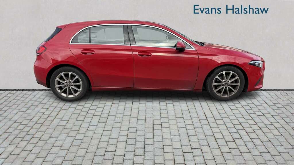 Mercedes-Benz A Class A180d Sport Executive 2018 DA68XAR Red #2