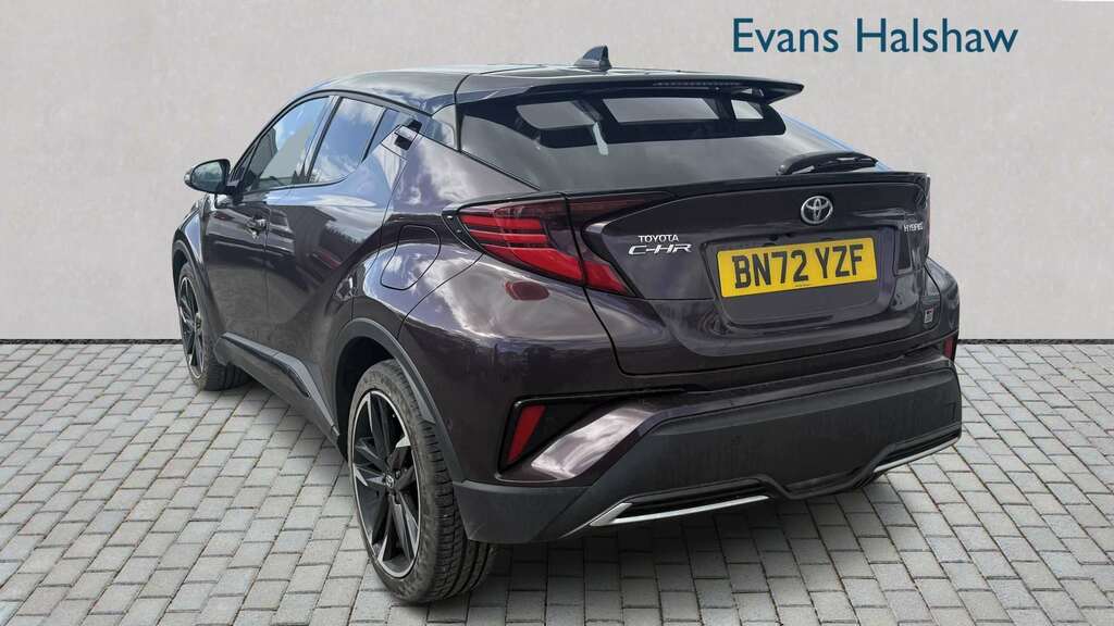 Toyota C-Hr 1.8 Hybrid Gr Sport Cvt 2023 BN72YZF Purple #5