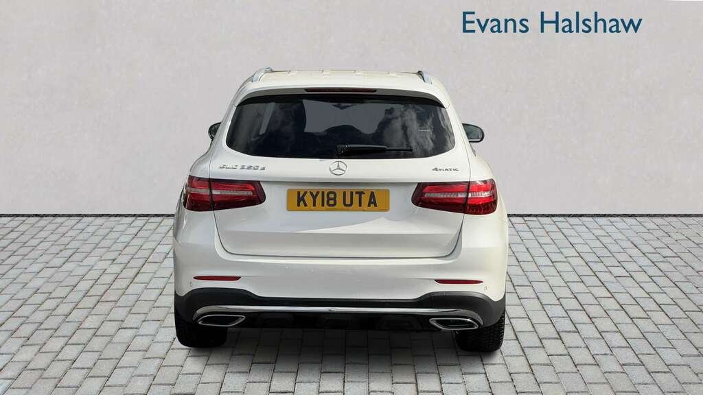 Mercedes-Benz GLC Class 350D 4Matic Amg Line Prem Plus 9G-tronic 2018 KY18UTA White #5