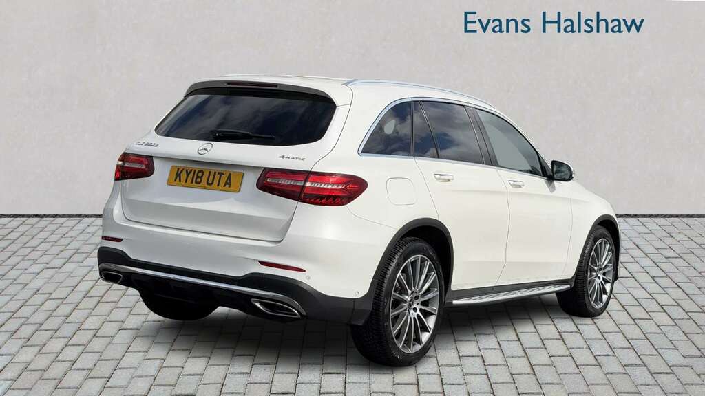 Mercedes-Benz GLC Class 350D 4Matic Amg Line Prem Plus 9G-tronic 2018 KY18UTA White #2