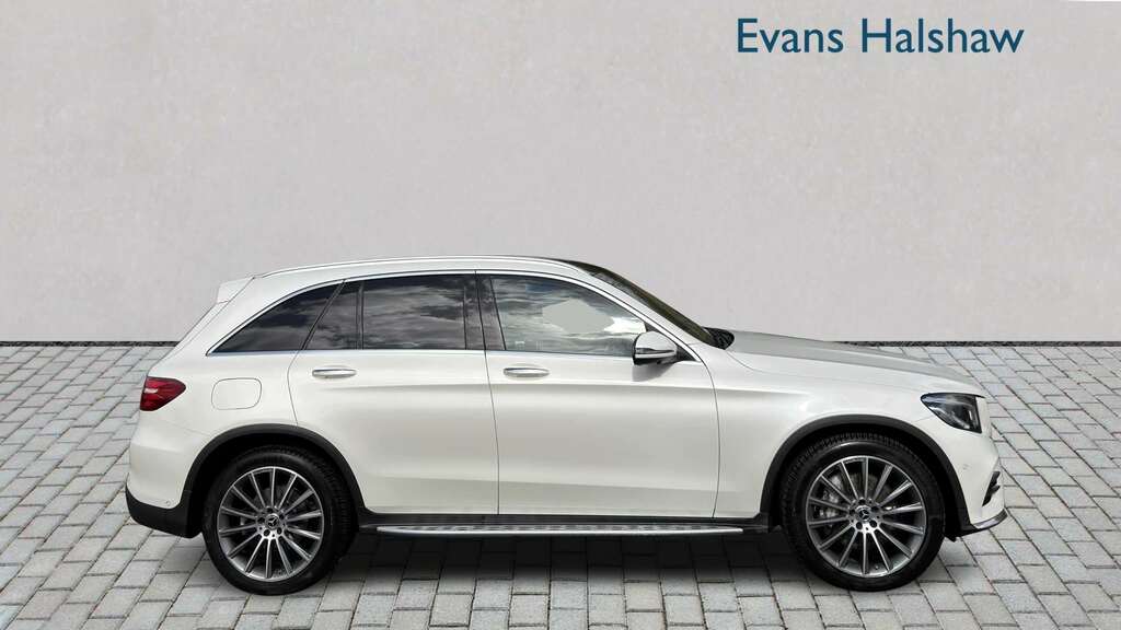 Mercedes-Benz GLC Class 350D 4Matic Amg Line Prem Plus 9G-tronic 2018 KY18UTA White #6