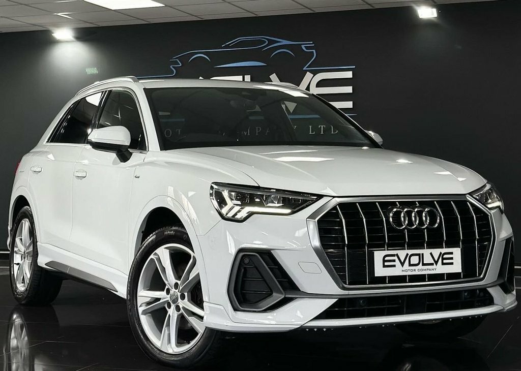 Audi Q3 1.5L S Line White