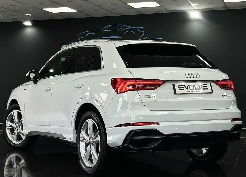 Audi Q3 1.5L S Line YK20XGG White #2