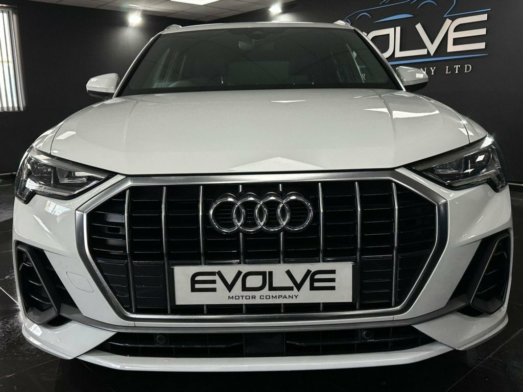 Audi Q3 1.5L S Line YK20XGG White #3