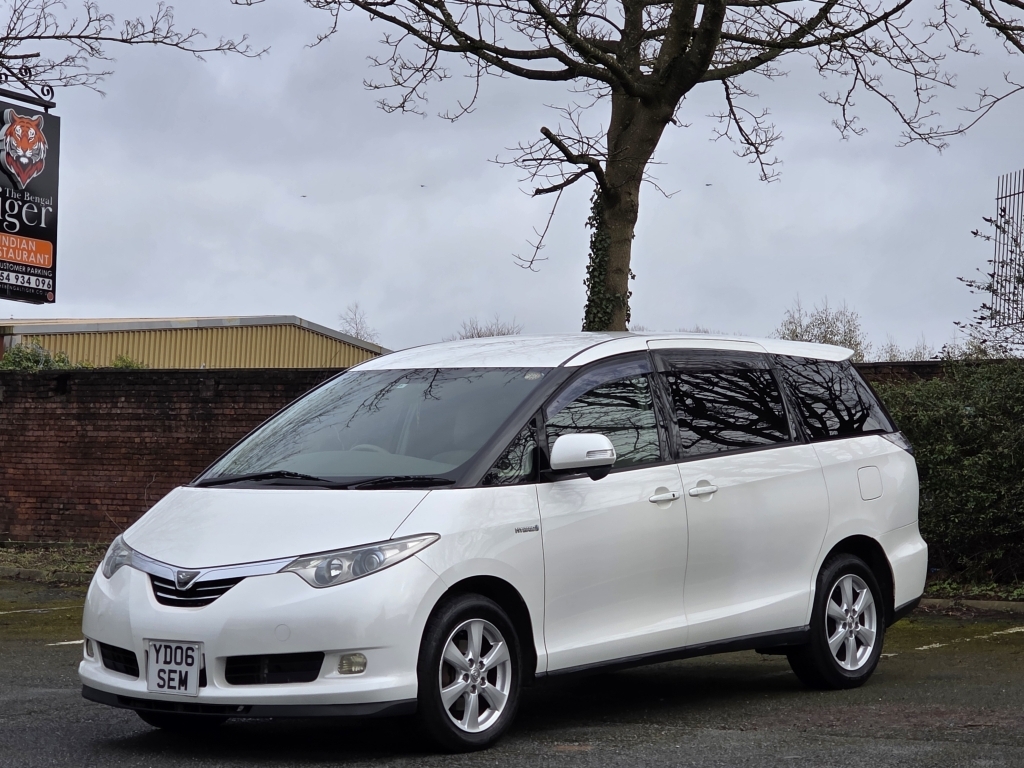 Toyota Estima #2