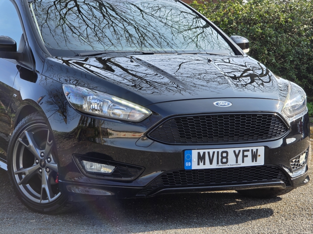 Ford Focus 1.0 St-line X MV18YFW Black #3