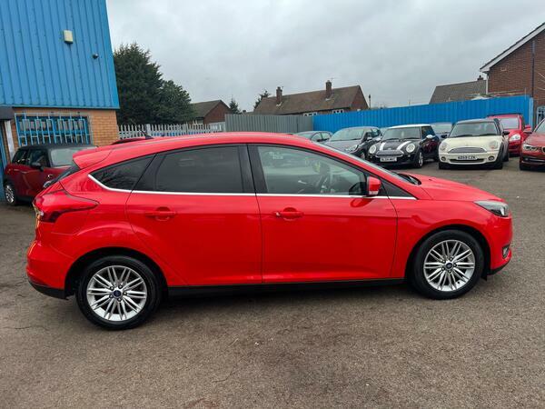 Ford Focus 1.0T Ecoboost Zetec Edition Euro 6 Ss Red #2