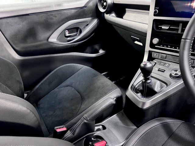 Toyota Yaris Gr Hatchback Grey #2