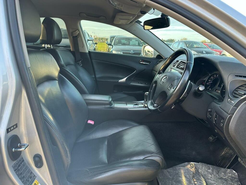 Lexus IS Saloon 2.5 250 Se 200707 Silver #6