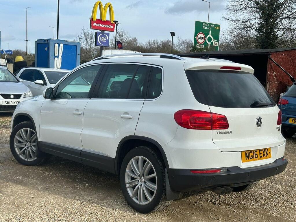 Volkswagen Tiguan Suv 2.0 Tdi Bluemotion Tech Match Edition Dsg 4Wd NG16EXK White #4