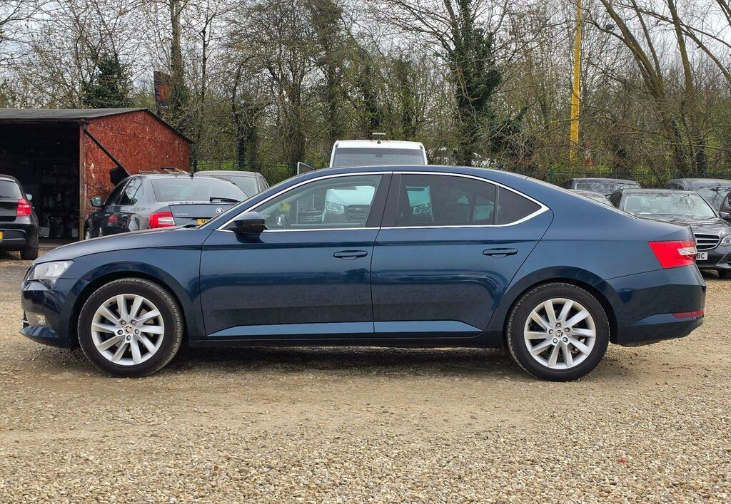 Skoda Superb Hatchback 1.5 Tsi Act Se Technology Euro 6 Ss 5 GL19LPC Blue #6