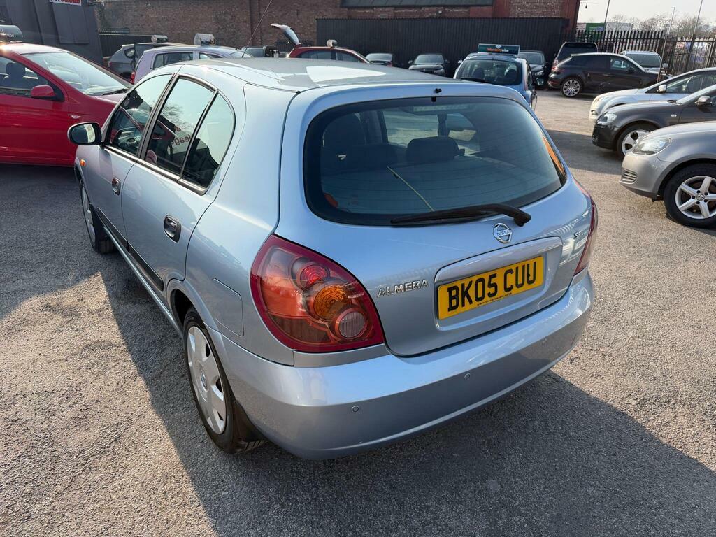 Nissan Almera 1.5 Se Blue #4