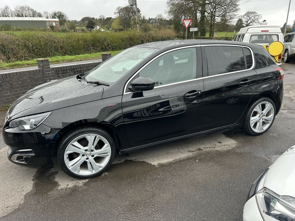 Peugeot 308 Hatchback Ss Gt Line 2017 Black #5