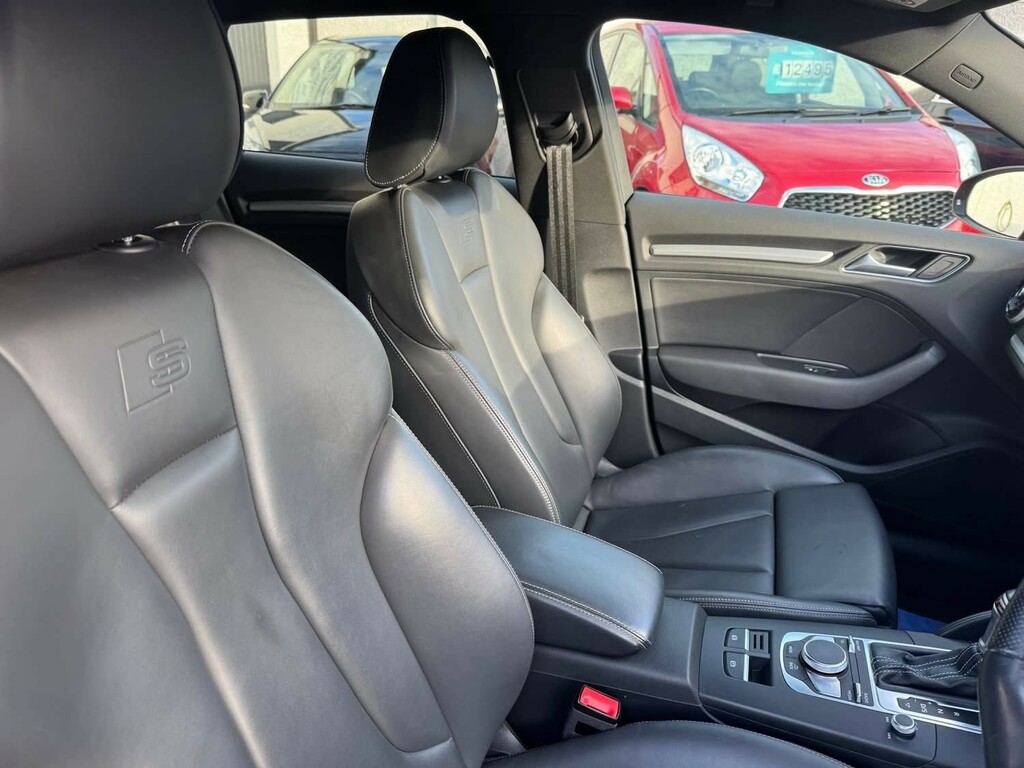 Audi A3 1.5 Tfsi Cod 35 Black Edition SV68TOJ Red #6