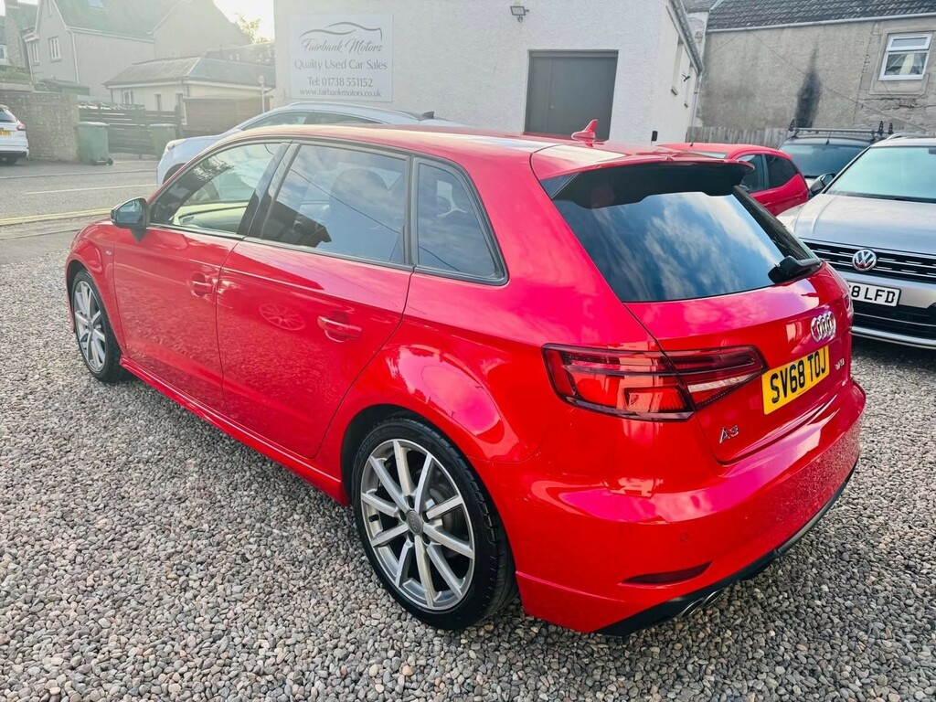 Audi A3 1.5 Tfsi Cod 35 Black Edition SV68TOJ Red #3