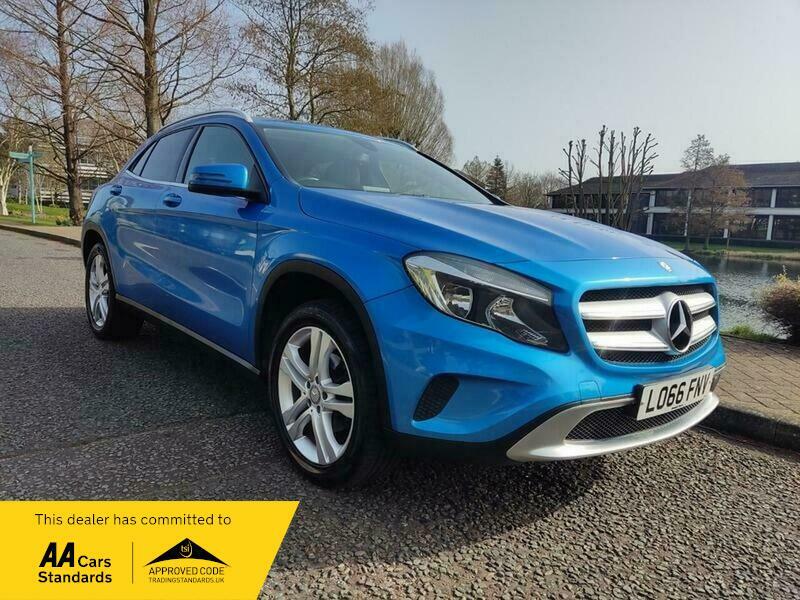Mercedes-Benz C Class 2.1 Gla200d Sport Suv Blue