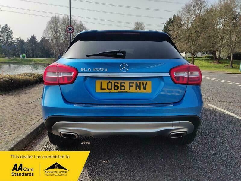 Mercedes-Benz C Class 2.1 Gla200d Sport Suv LO66FNV Blue #6