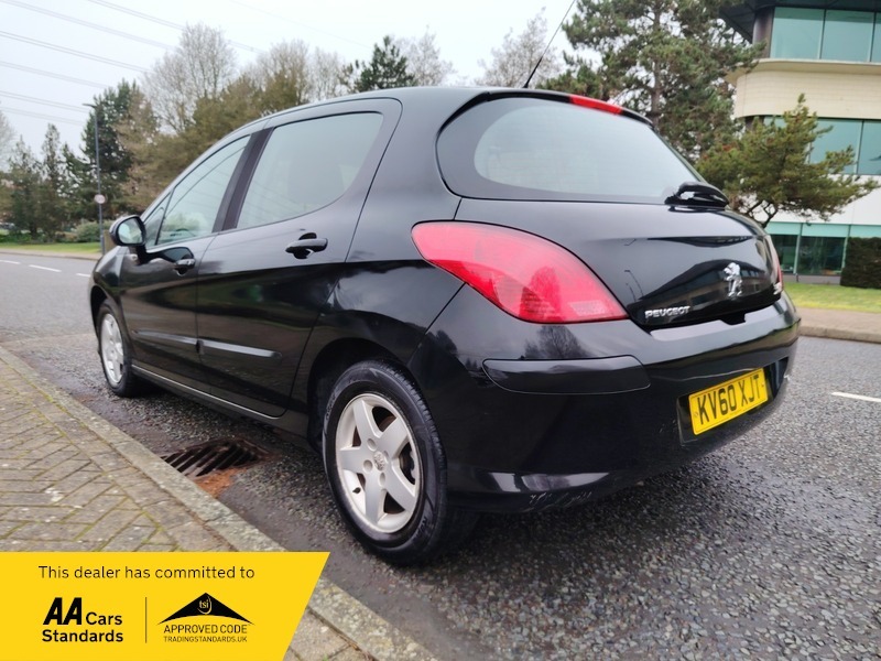 Peugeot 308 1.6 Hdi S Hatchback Black #5