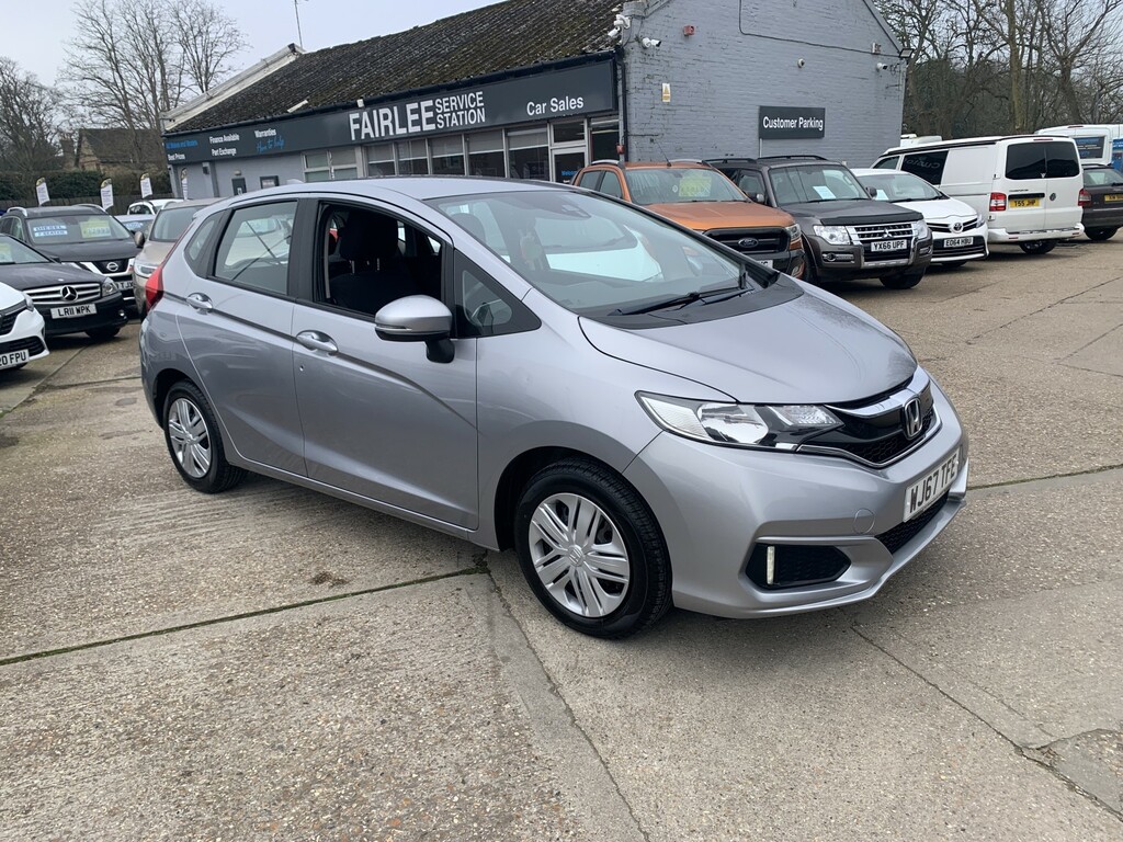 Honda Jazz Hatchback 1.3 I-vtec S 2017 WJ67TFE Silver #2