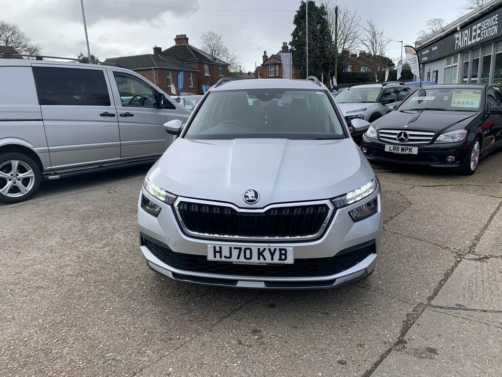 Skoda Kamiq Suv 1.6 Tdi Se 2020 Silver #3