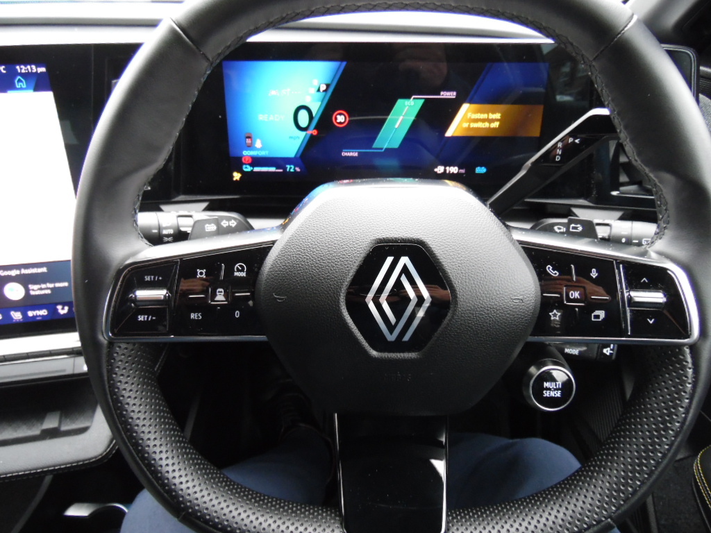 Renault Megane Techno White #19