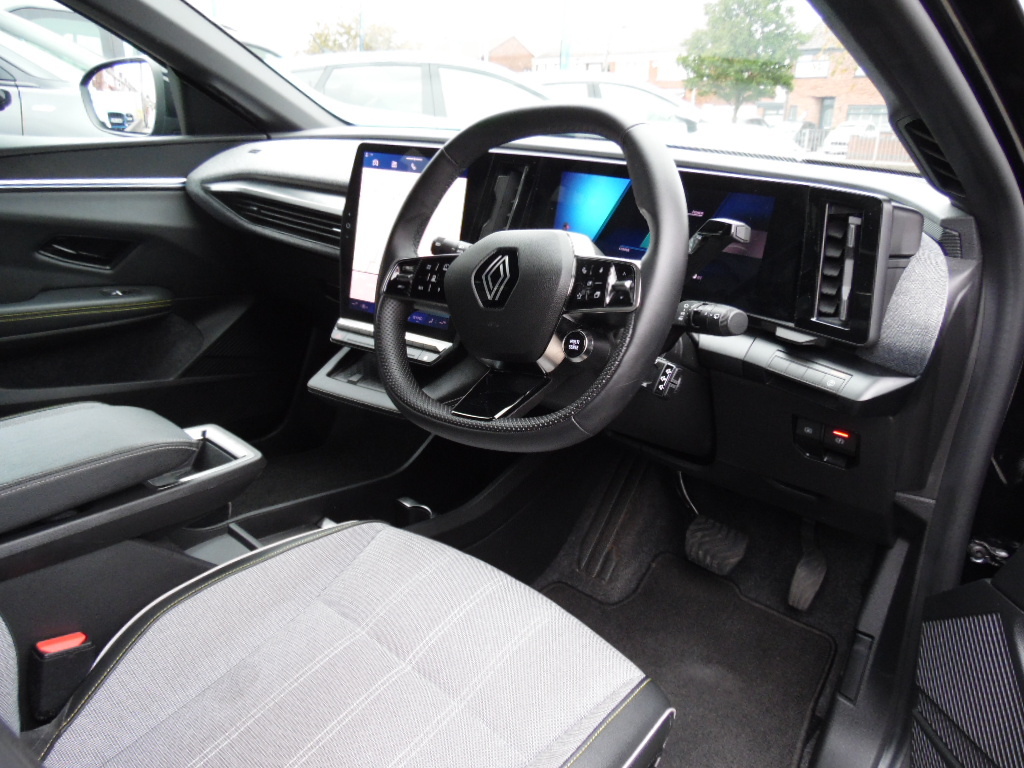 Renault Megane Techno White #9