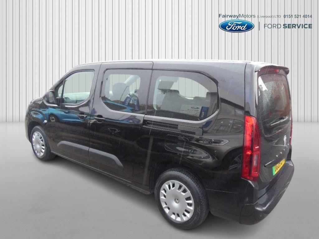Vauxhall Combo Life Design XL Black #6