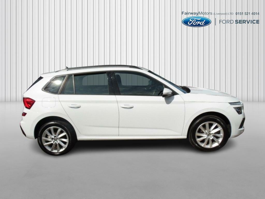 Skoda Kamiq 1.0 Se Tsi YC74SYX White #2