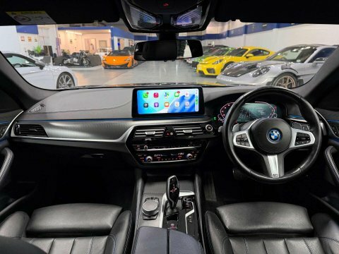 BMW 5 Series 2.0 530E 12Kwh Black #2