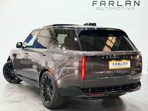 Land Rover Range Rover 4.4 P530 V8 Grey #4