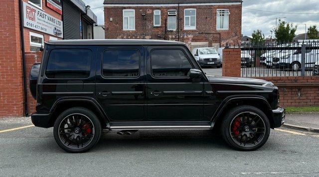 Mercedes-Benz G Class 4.0 G63 V8 Biturbo Amg Suv Spds9gt 4Ma YE71NFN Black #6