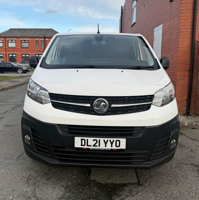 Vauxhall Vivaro 1.5 2900 Cdti L2 H1 Lwb Low Roof Dynamic 100 Bhp DL21YYO White #3