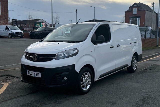 Vauxhall Vivaro 1.5 2900 Cdti L2 H1 Lwb Low Roof Dynamic 100 Bhp DL21YYO White #2