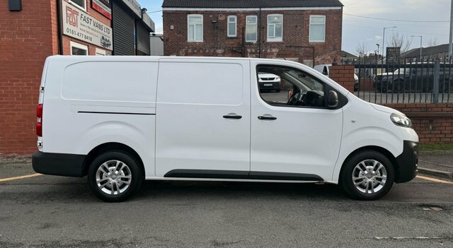Vauxhall Vivaro 1.5 2900 Cdti L2 H1 Lwb Low Roof Dynamic 100 Bhp DL21YYO White #6