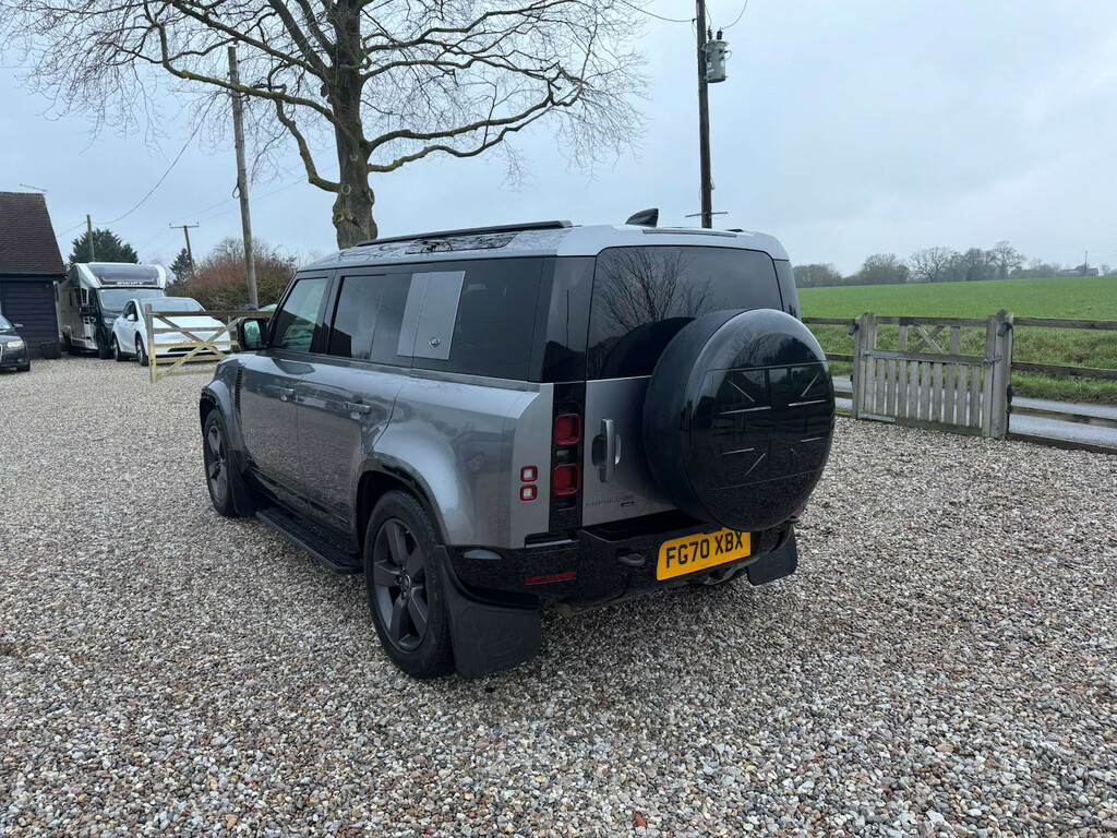 Land Rover Defender 3.0 Defender X-dynamic Hse D Mhev 4Wd Suv Grey #3